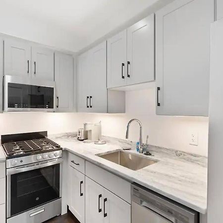 Room With Private Bathroom And Shared Kitchen London Ngoại thất bức ảnh