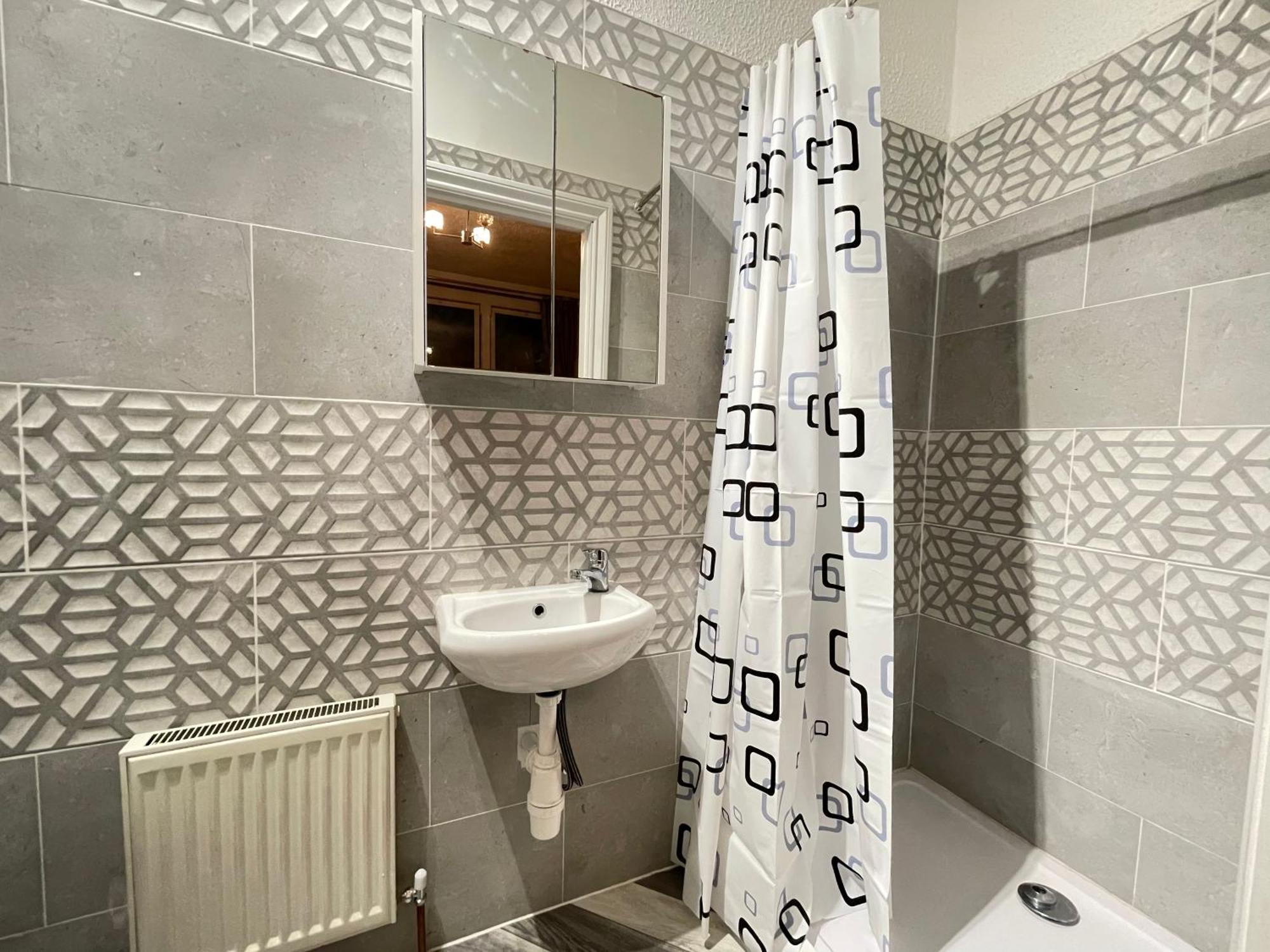 Room With Private Bathroom And Shared Kitchen London Ngoại thất bức ảnh