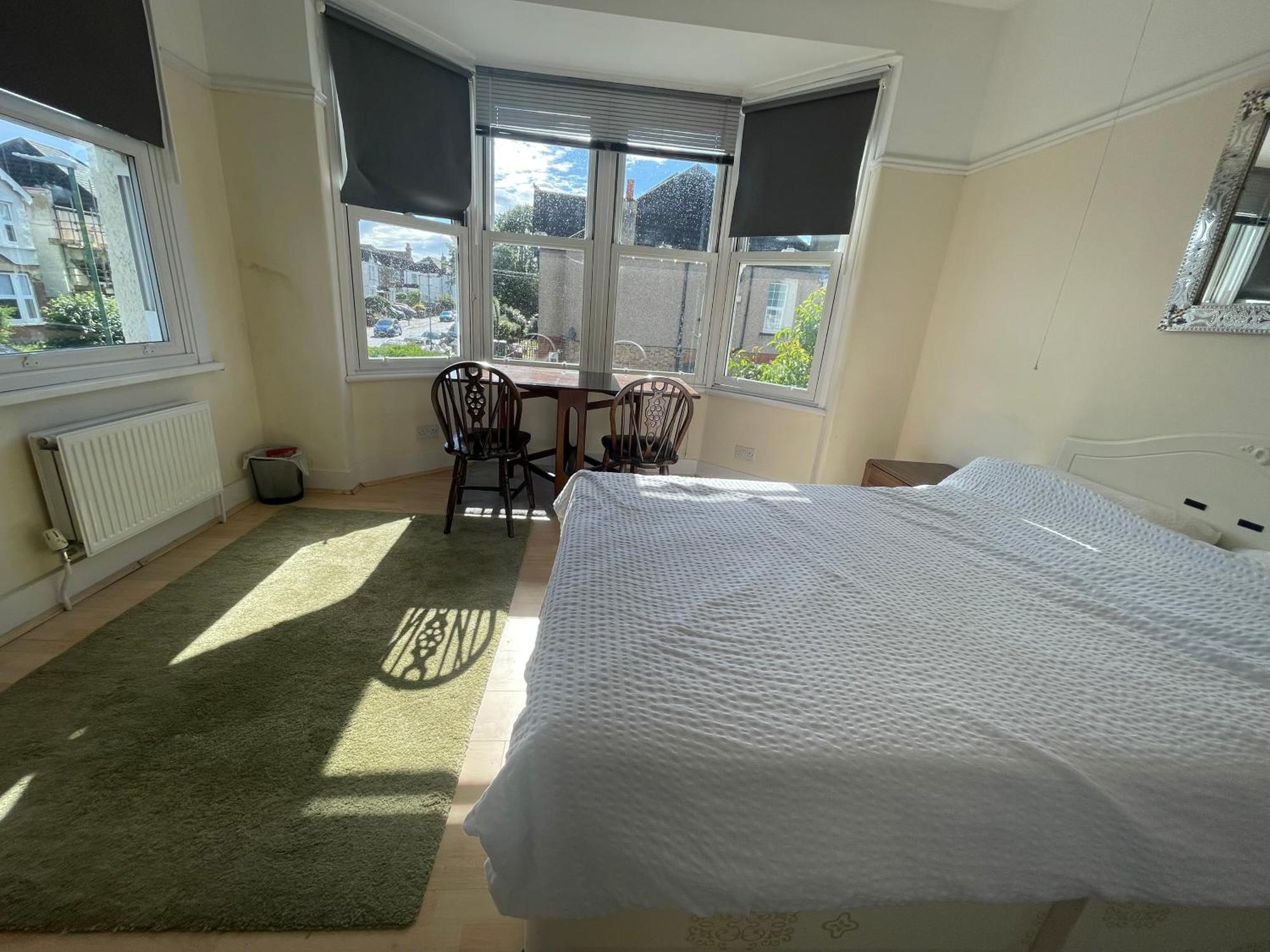 Room With Private Bathroom And Shared Kitchen London Ngoại thất bức ảnh